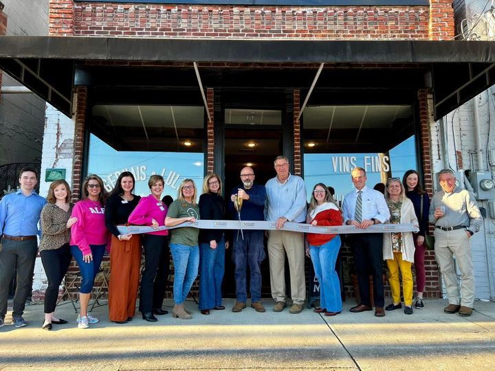 Congratulations to Gervais & Lulu Wine Store on ribbon cutting.Congratulations to Gervais & Lulu Wine Store on ribbon cutting.